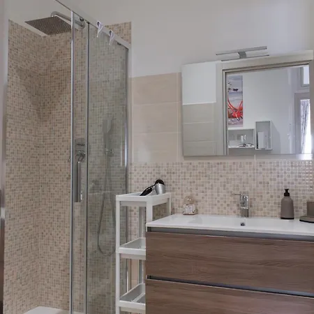 게스트하우스 Le Camelie 3*